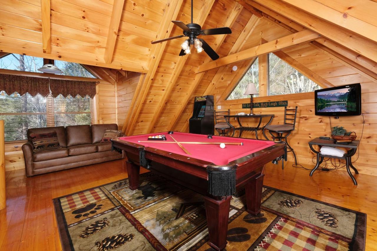 A Bear Creek Crib Pigeon Forge Exterior photo