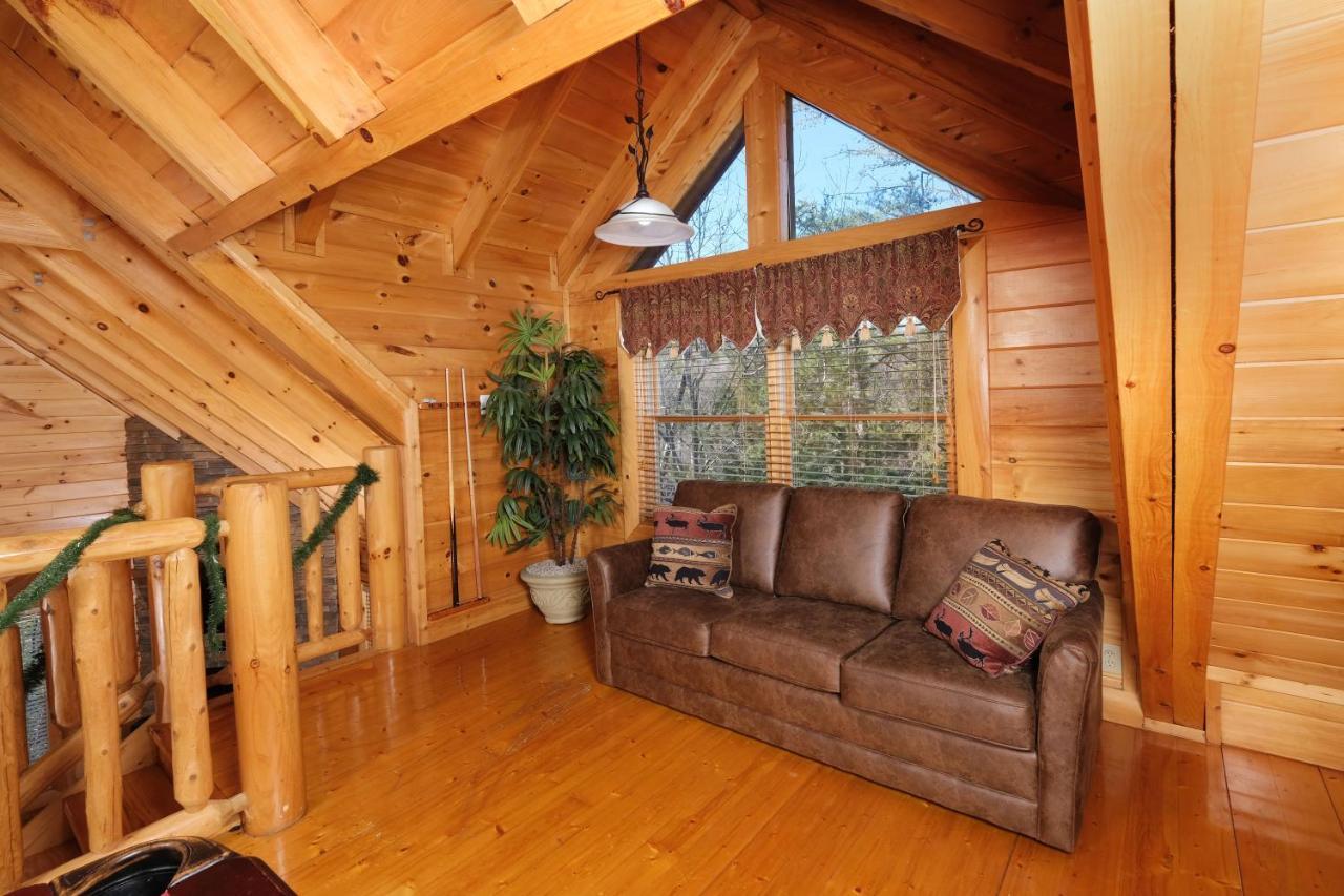 A Bear Creek Crib Pigeon Forge Exterior photo