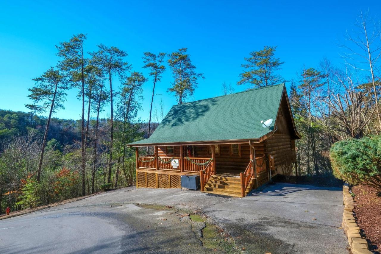 A Bear Creek Crib Pigeon Forge Exterior photo